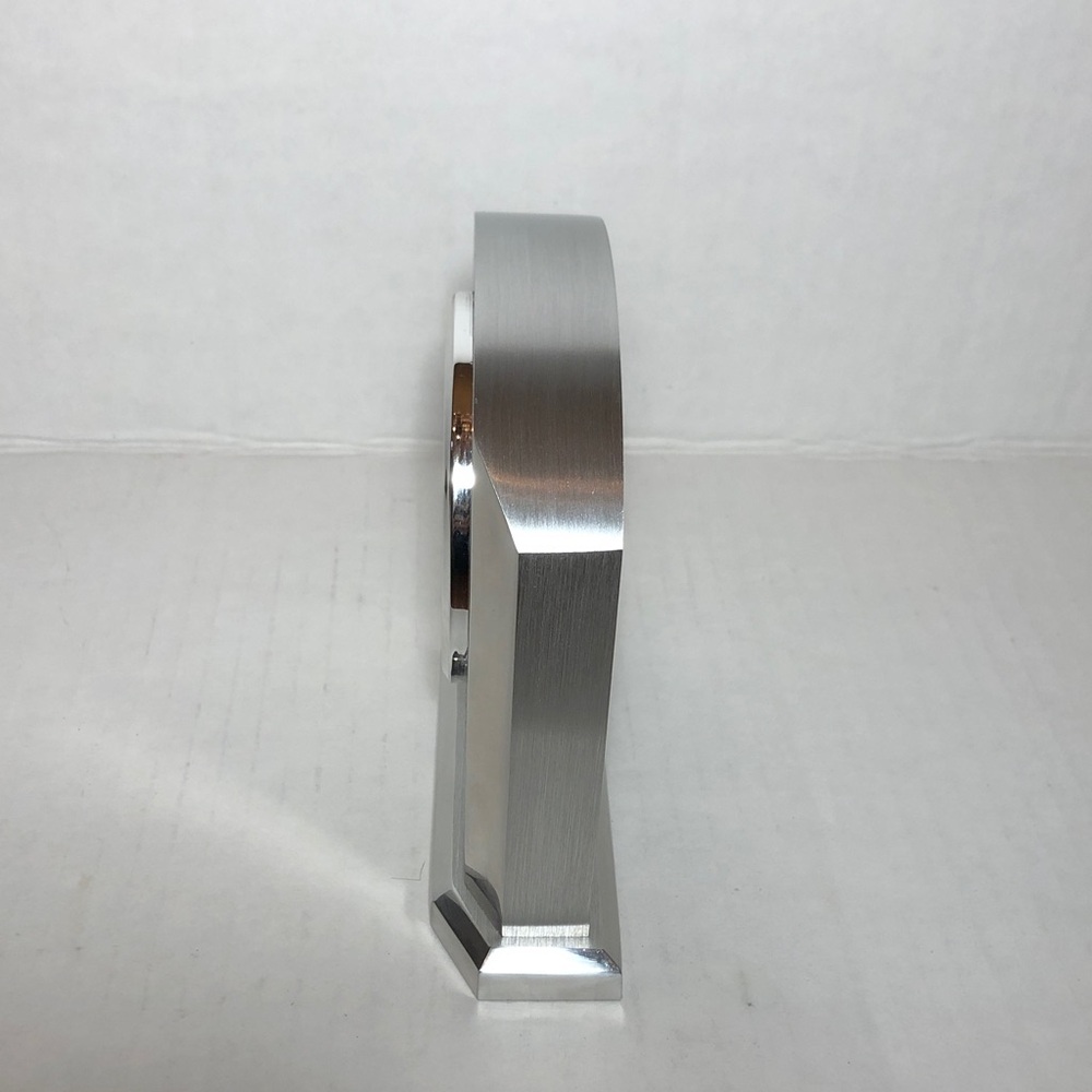 HOWARD MILLER Table Clock - Picture 5 of 7